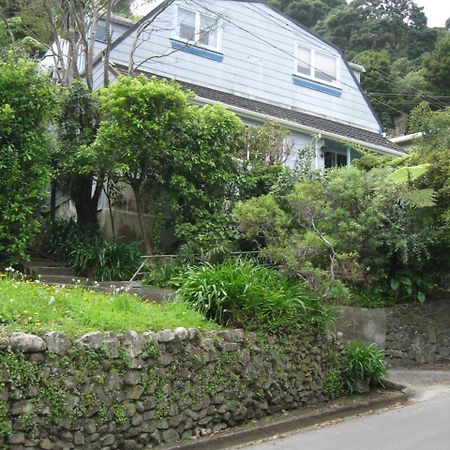 Bush House Bed and Breakfast Lower Hutt Esterno foto