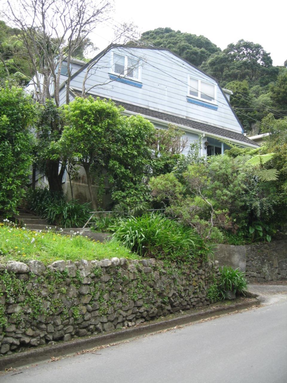 Bush House Bed and Breakfast Lower Hutt Esterno foto